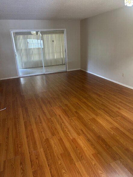 Building Photo - 3823 Teeside Dr