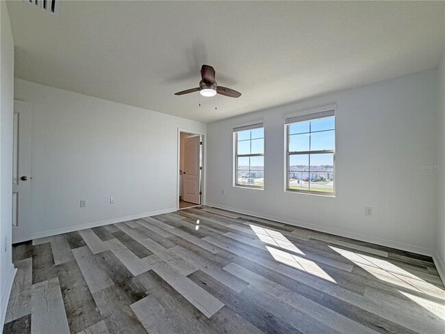 Building Photo - 1719 Walnut Crk Dr