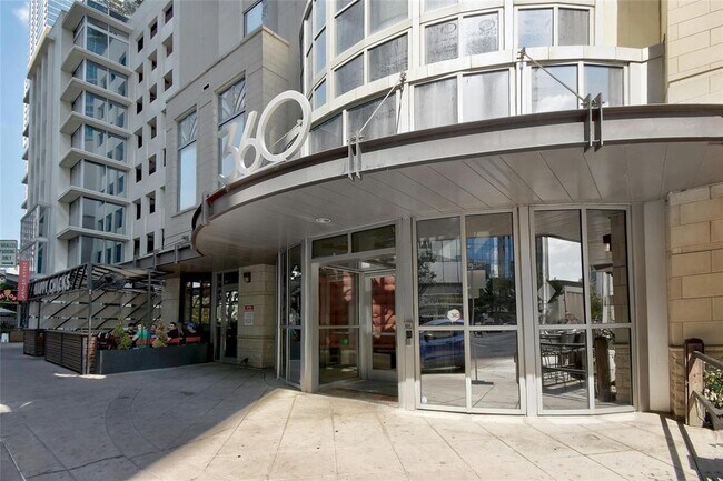 Building Photo - 360 Nueces St