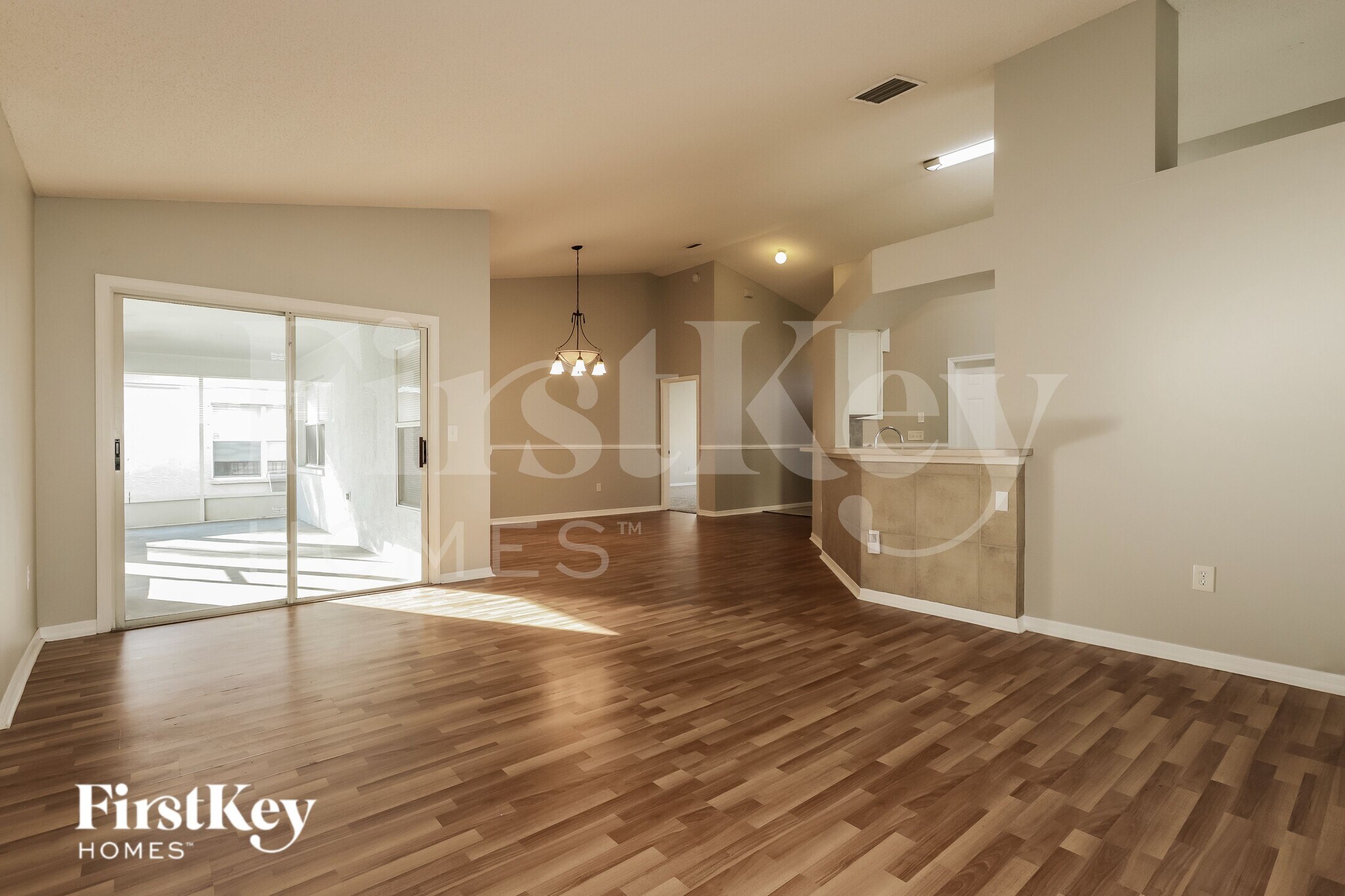 Building Photo - 13452 Beechberry Dr