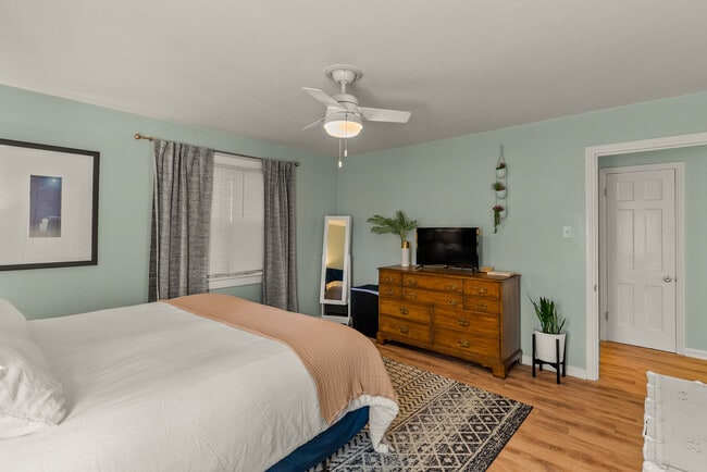 Building Photo - 2 Shannon Dr