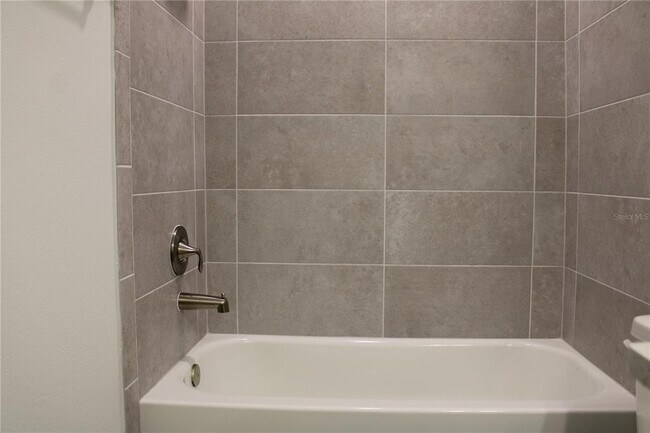 Building Photo - 4083 Via Sienna Cir