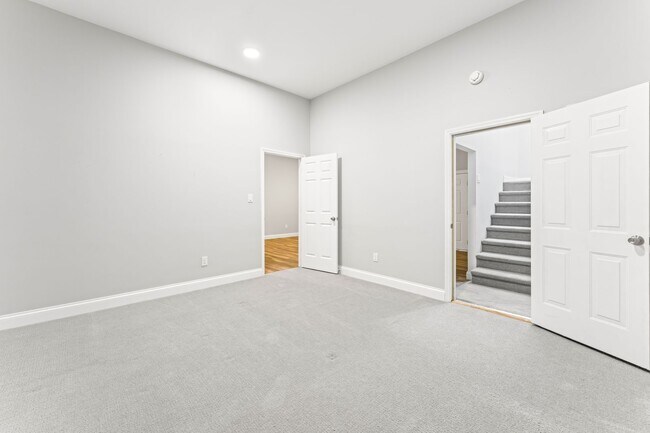 Building Photo - Fully Updated - Beautiful 3BR/2BA single-level home with a finished walk-out basement!