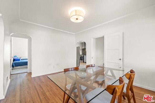 Building Photo - 1556 S Ogden Dr