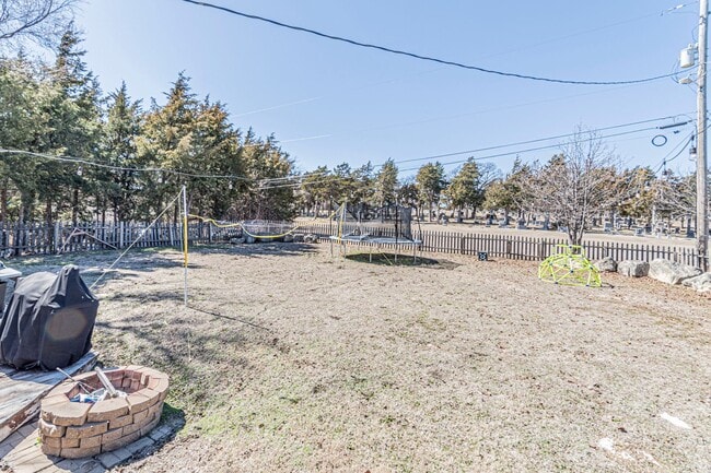 Building Photo - Please View 3D Virtual Walk-Through Before Scheduling a Showing