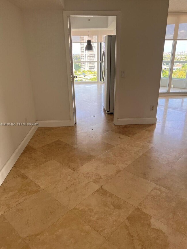 Building Photo - 21055 Yacht Club Dr