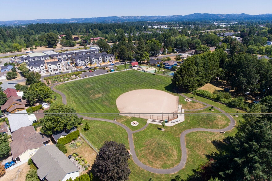 Building Photo - 16606 Southwest Barsotti Street