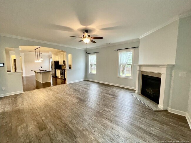 Building Photo - 3037 Eaglecrest Ln