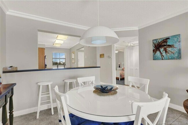Building Photo - 9490 S Ocean Dr