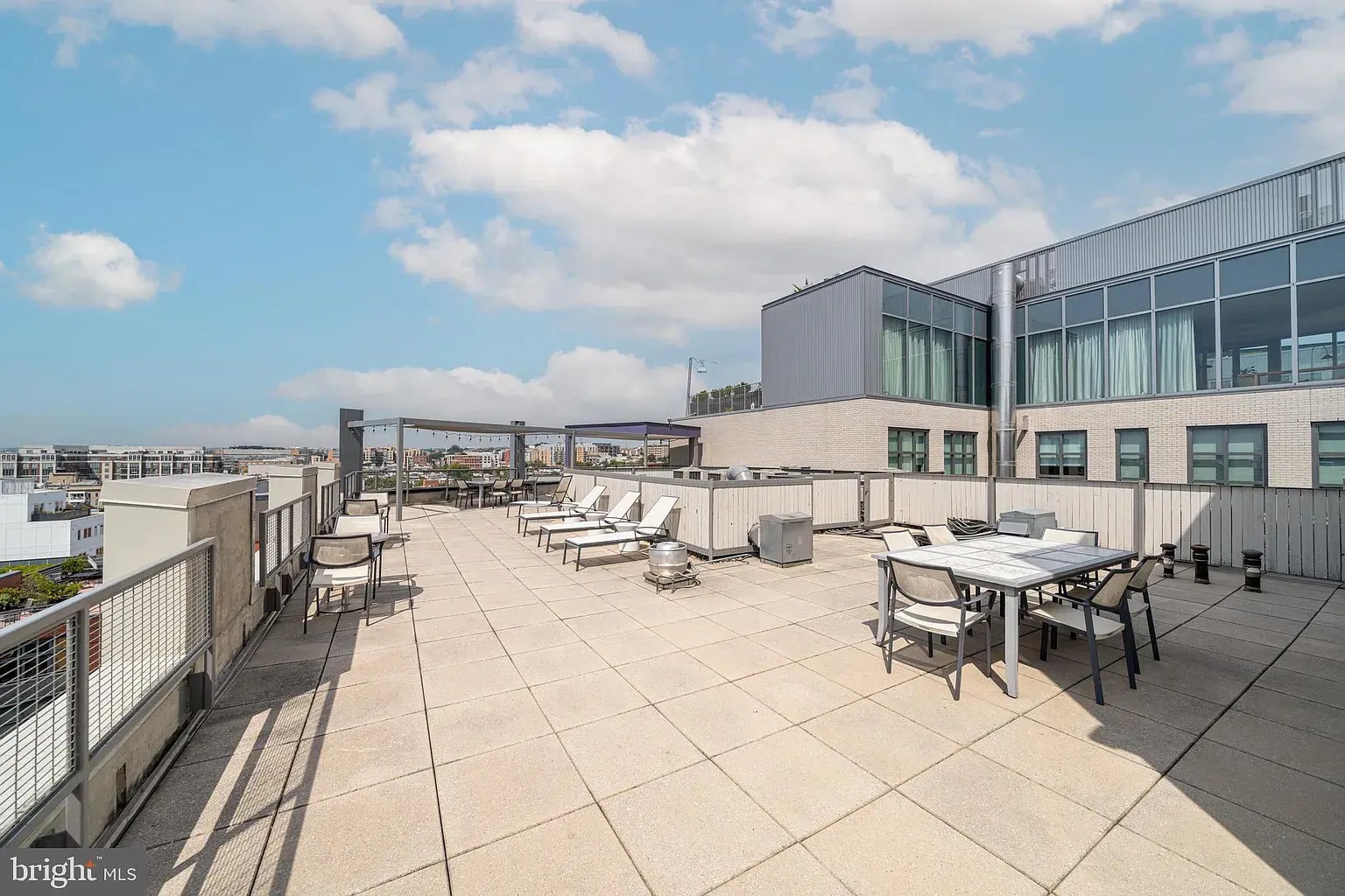 Building Photo - 929 Florida Ave NW