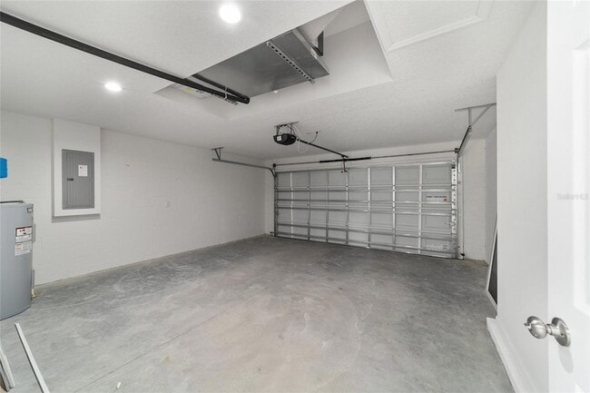 Building Photo - 5058 SW 154 Loop