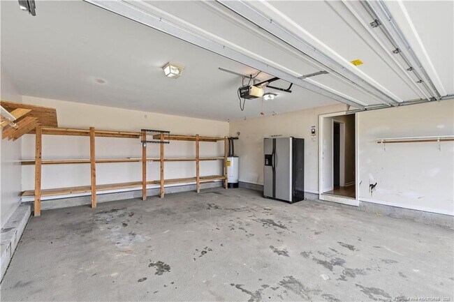 Building Photo - 2305 Gray Goose Loop
