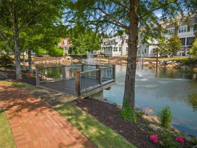 Building Photo - 117 McKnight Dr
