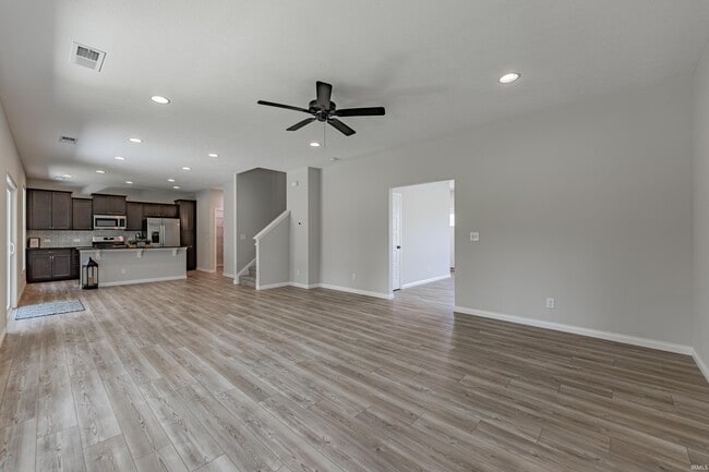 Building Photo - 9808 Blyth Dr