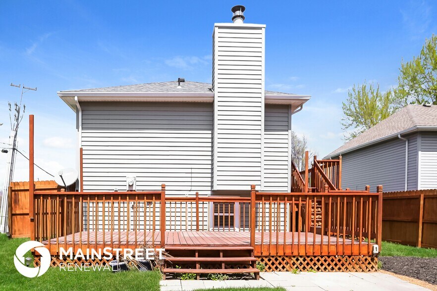 Building Photo - 10839 Cleveland Ave