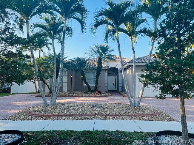 Building Photo - 12725 NW 18th Ct