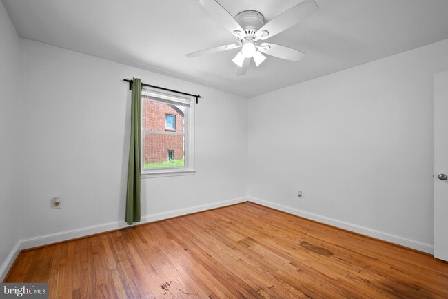 Building Photo - 9110 Autoville Dr