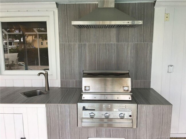 Building Photo - 513 Gunwale Ln