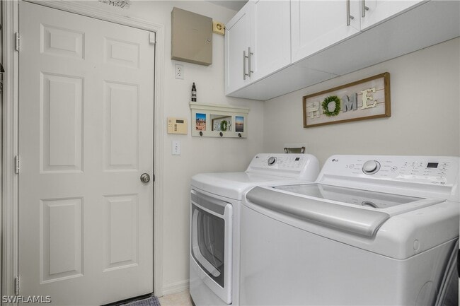 Building Photo - 21572 Brixham Run Loop