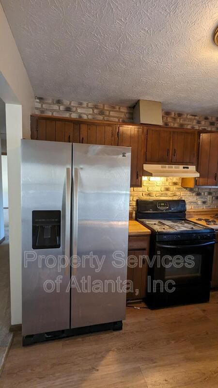 Building Photo - 4341 Old Lake Dr