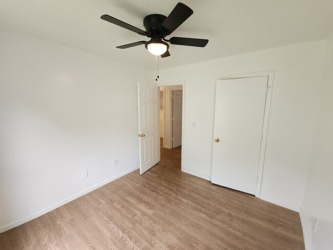 Building Photo - 6623 Foxboro Dr