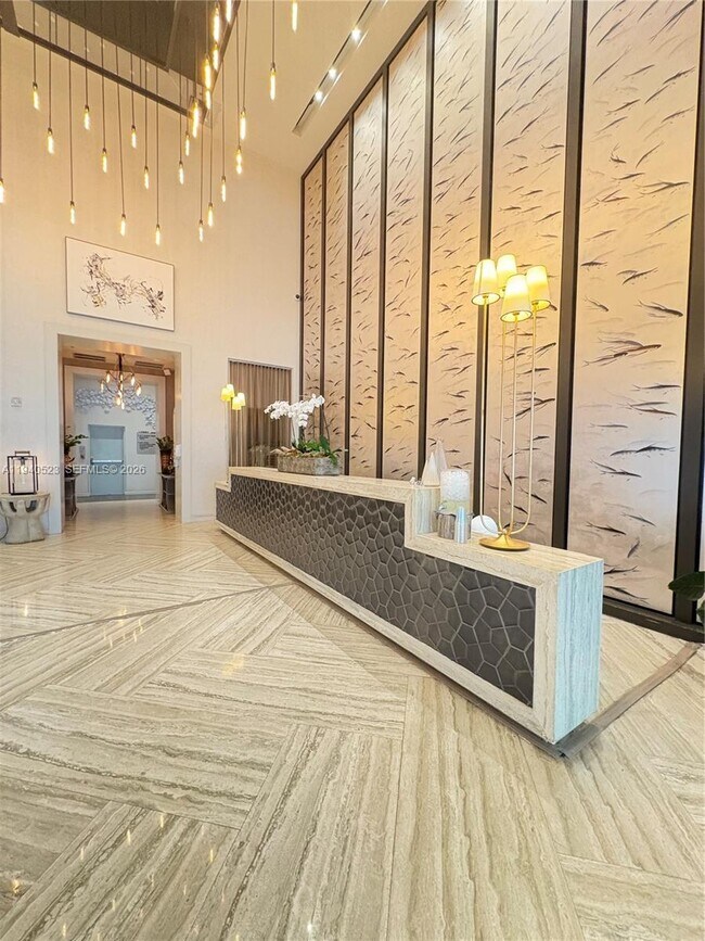 Building Photo - 2900 NE 7th Ave