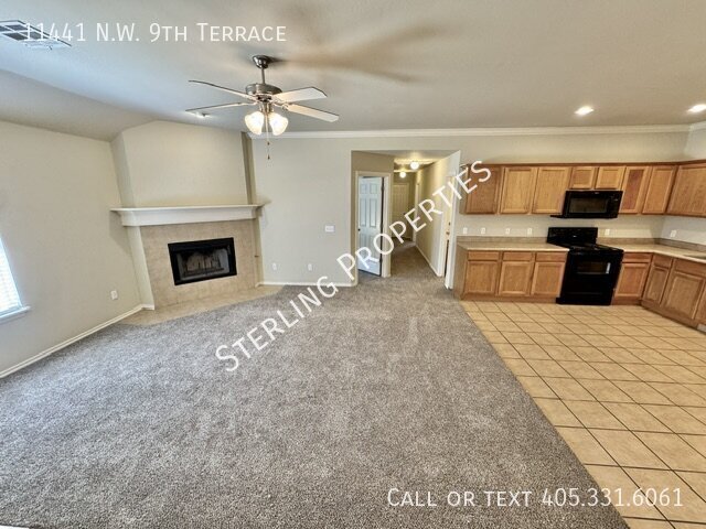 Building Photo - 11441 NW 9th Terrace