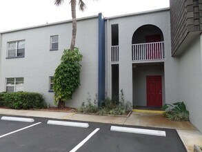 Building Photo - $25 App Fee & December Rent Free! * Spacious 2bdrm/1bath Condo ** $1,545.00** READY NOW