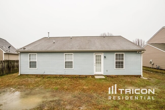 Building Photo - 4033 Old Glory Dr