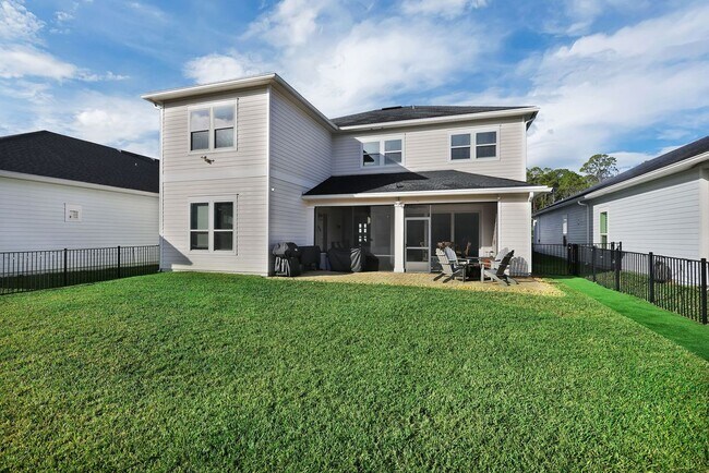 Building Photo - 2839 Montilla Dr