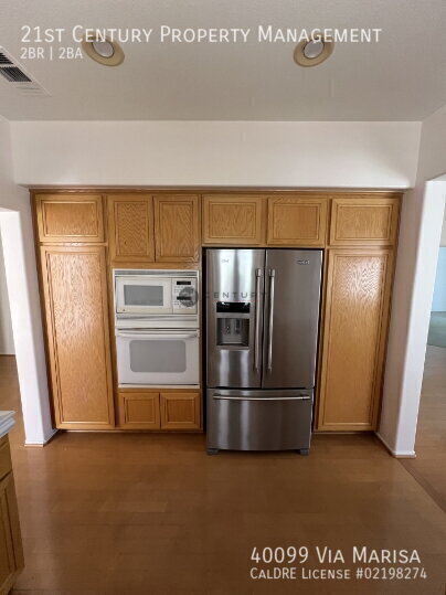 Building Photo - 40099 Via Marisa-