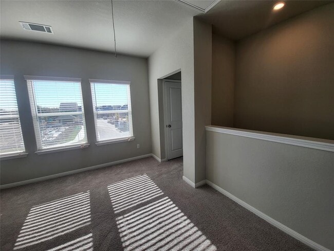 Building Photo - 345 Aqua Spgs Aly