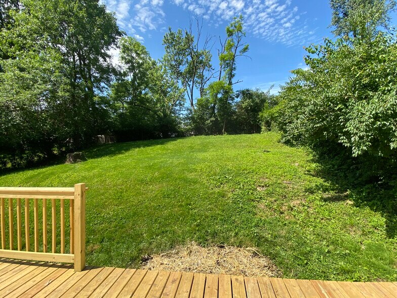 Building Photo - 57 Burdsall Ave