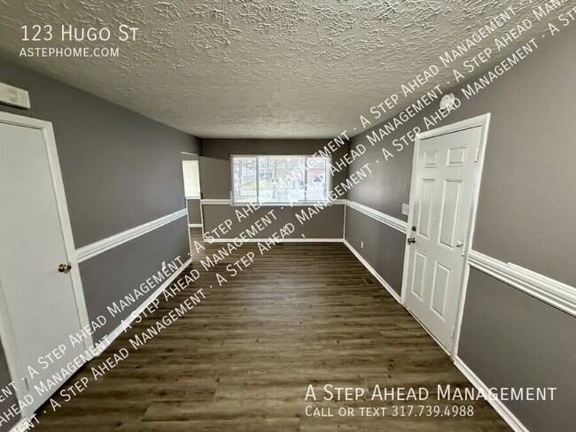 Building Photo - 123 N Hugo-Amazing 3 Bed/2 Full bath move ...