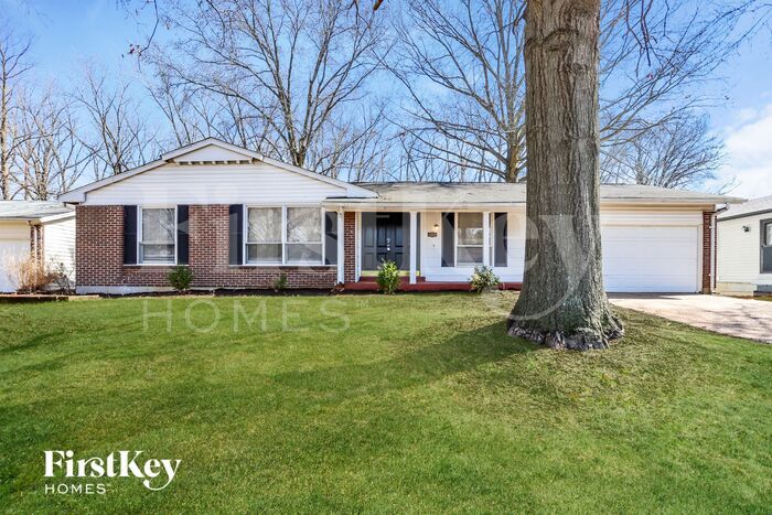 Primary Photo - 3250 Churchill Dr