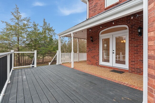 Building Photo - 111 Rea Dr