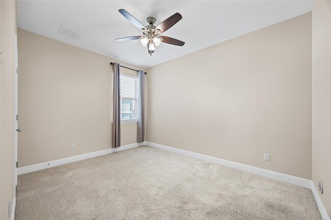 Building Photo - 17900 Crimson Apple Way