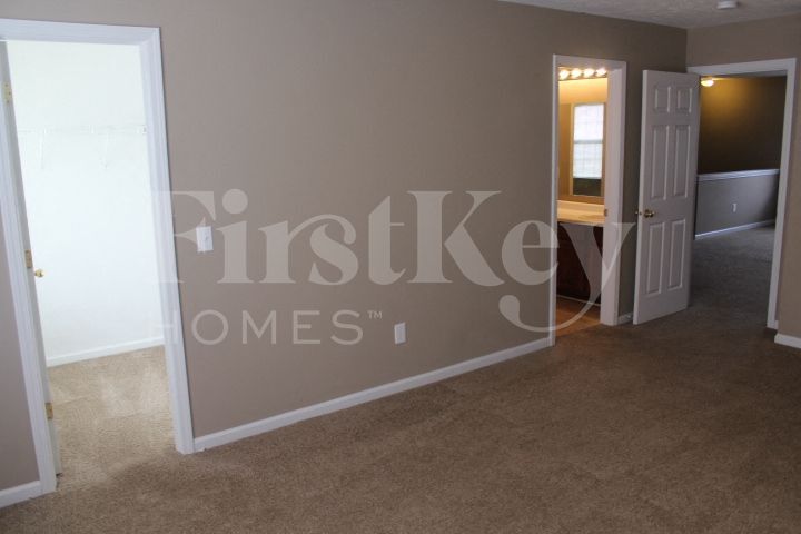 Building Photo - 8810 Scotland Dr