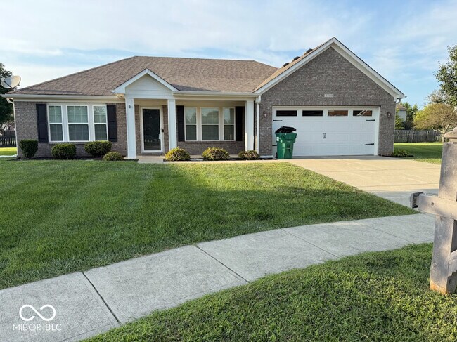 Primary Photo - 6750 Woodcrest Dr