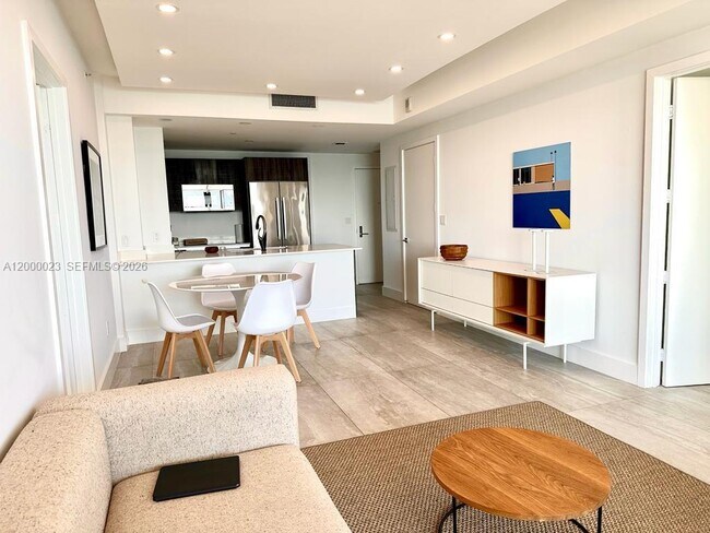 Building Photo - 488 NE 18th St