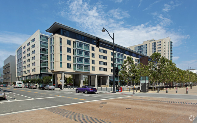 Building Photo - UCSF Student Housing