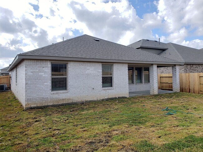 Building Photo - 1510 Westland Ct