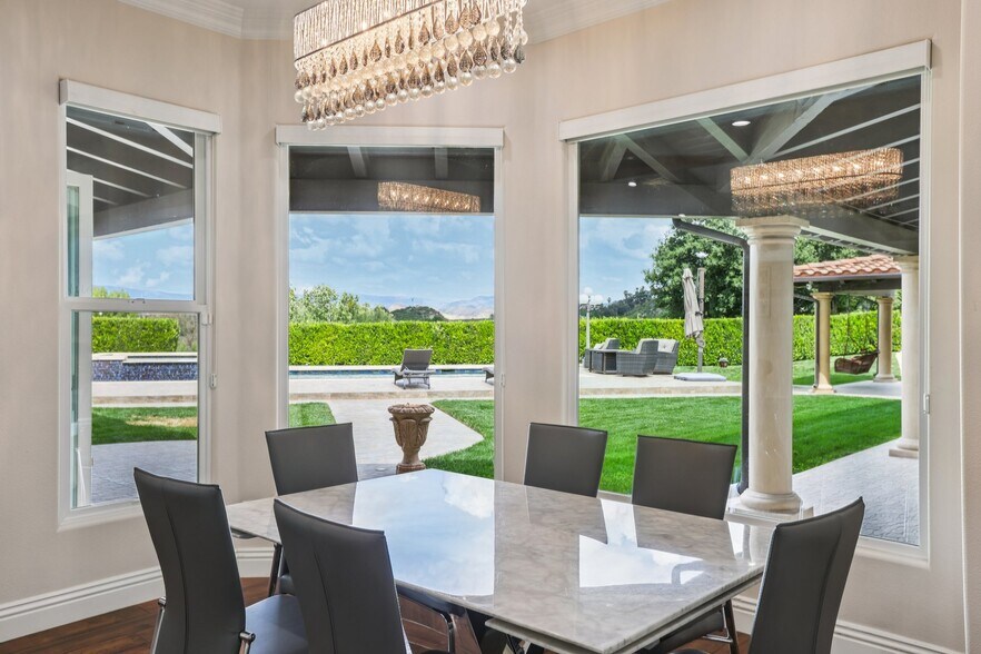 Building Photo - 27048 Triumph Ave