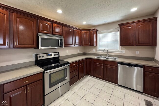 Building Photo - 1473 Frontier Dr