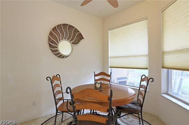 Building Photo - 13225 Silver Thorn Loop