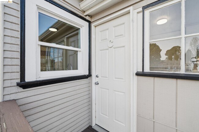 Building Photo - 2923 Wheeler St