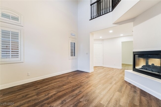 Building Photo - 109 Broken Rock Dr