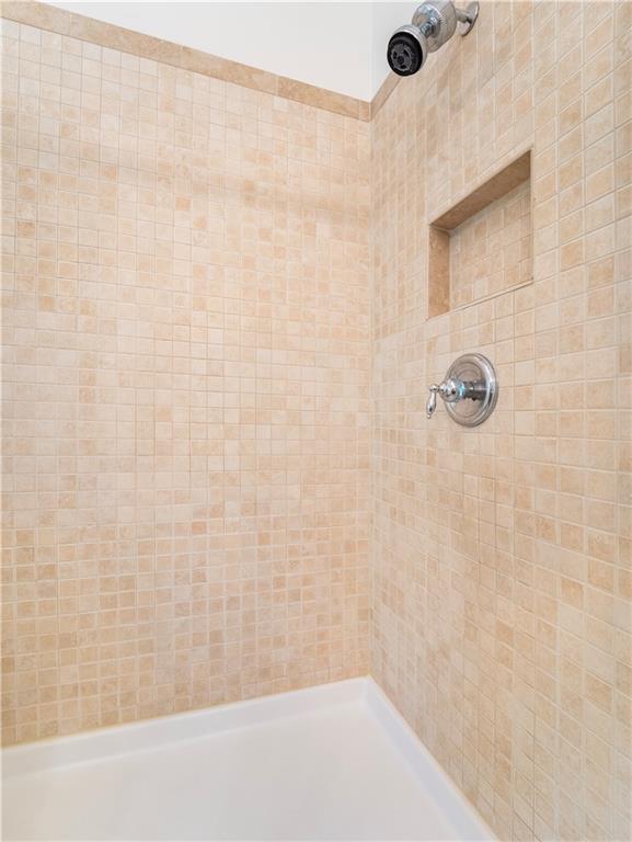 Building Photo - 3154 Chestnut Woods Dr