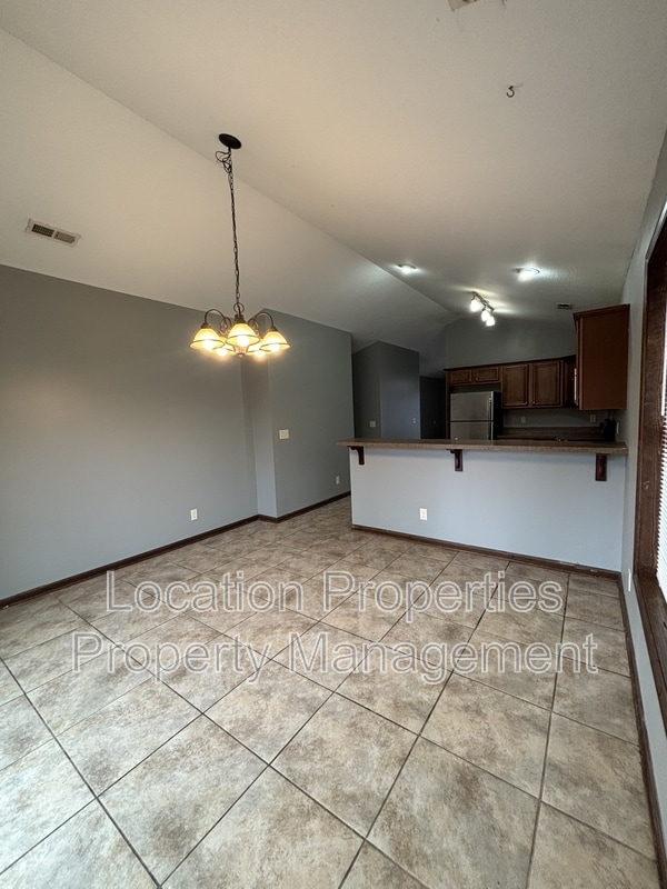 Building Photo - 433 Arkansas St