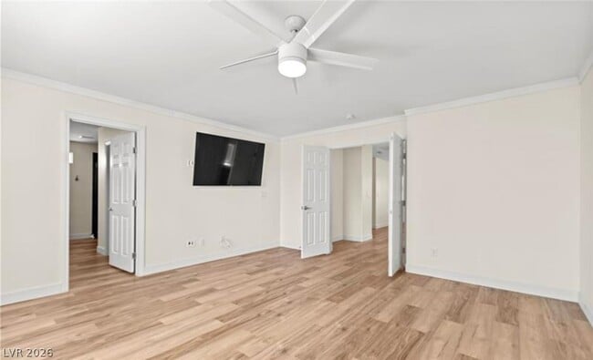 Building Photo - 5945 Lambert Bridge Ave